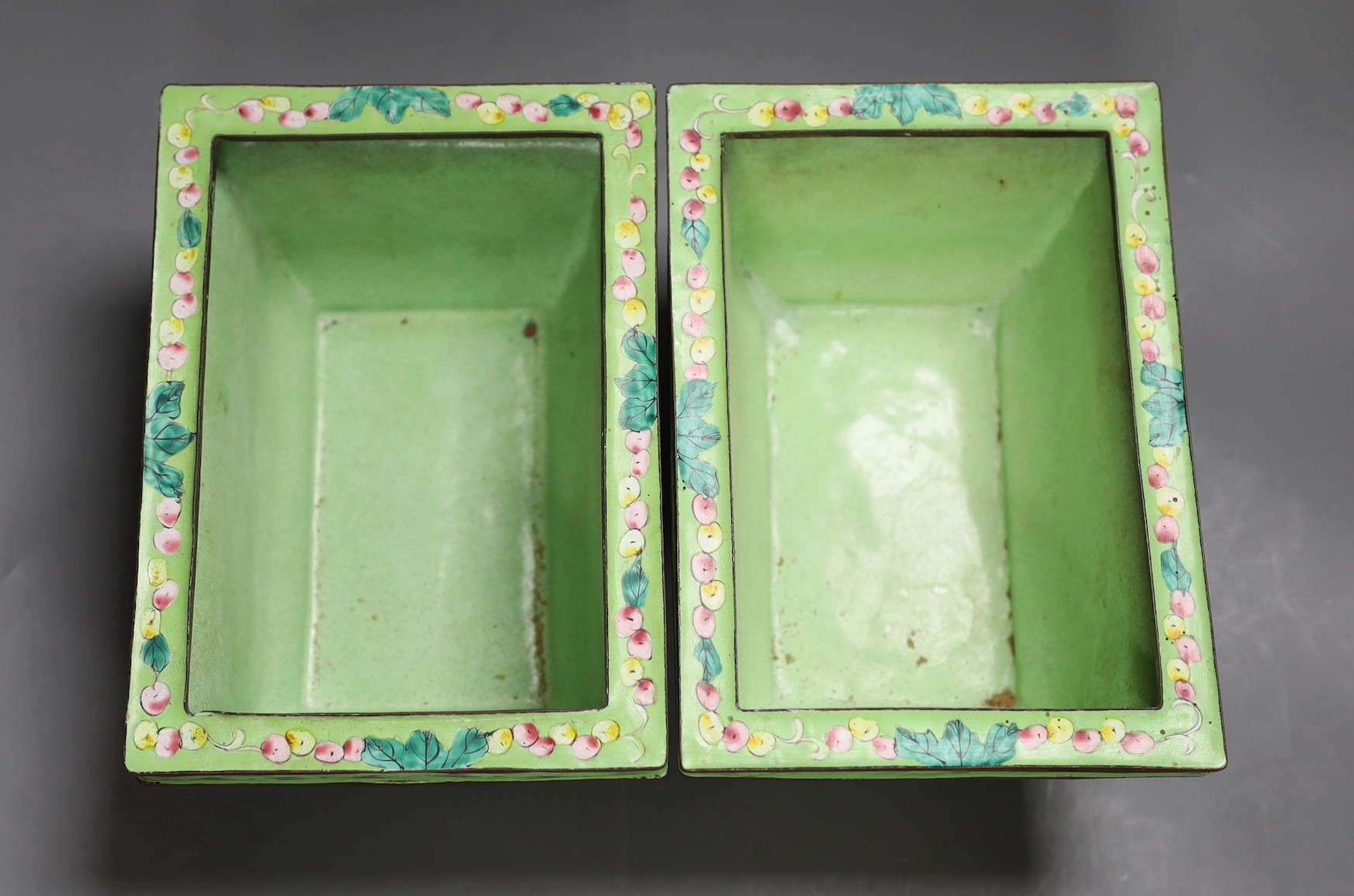 A pair of 20th century Chinese Guangzhou enamel planters, 21cm